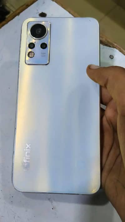 Infinix Note 12