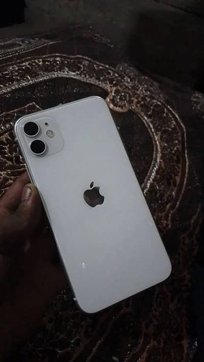 Apple iPhone 11