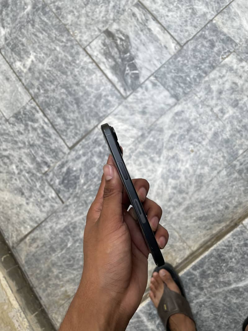 Apple iPhone 15 1