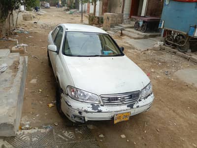Nissan Sunny 2005