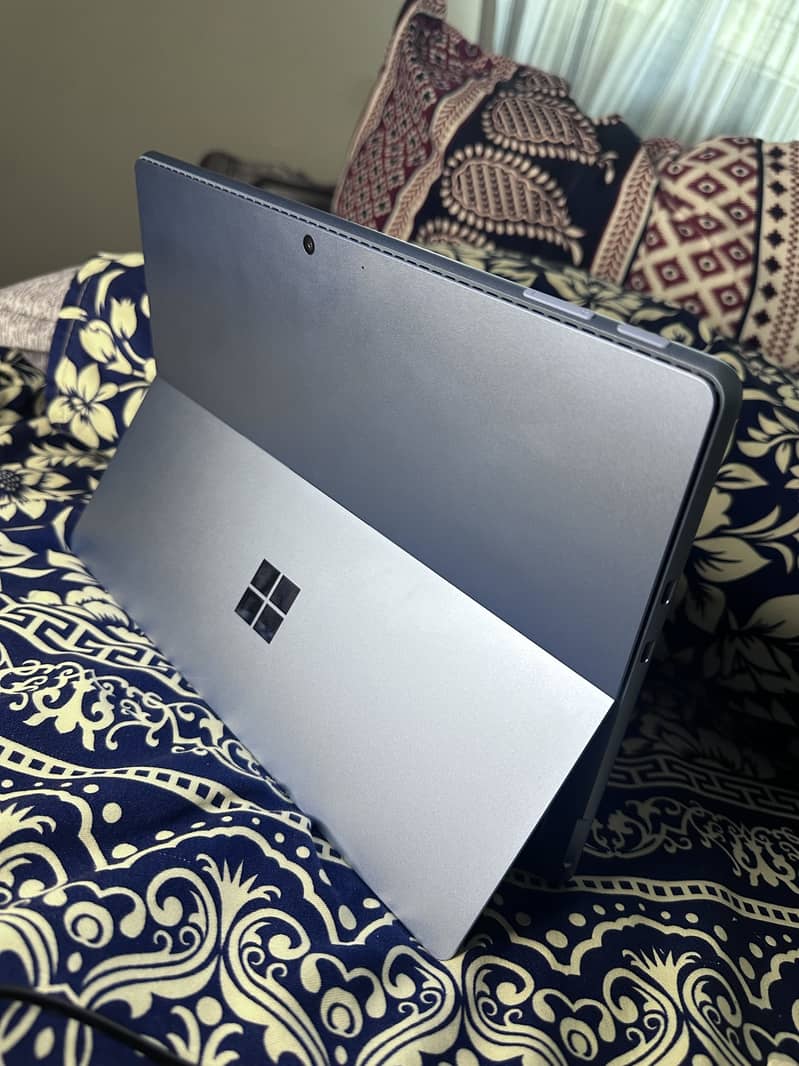 Microsoft surface 9 Pro 3