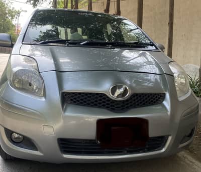 Toyota Vitz 2010
