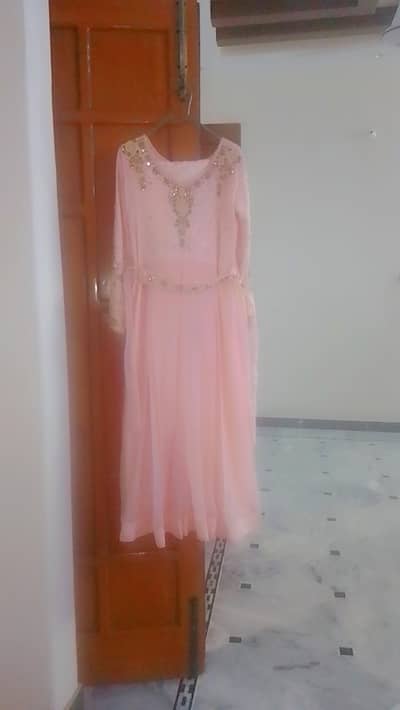 very good dress and cheffon