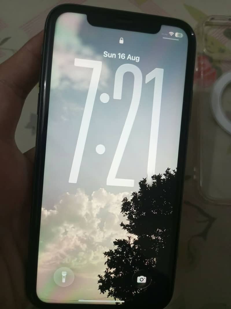 Apple iPhone 11 1