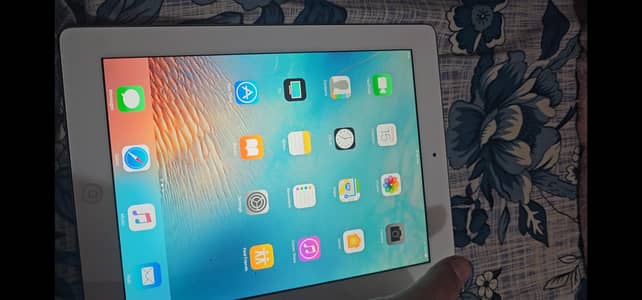 Ipad 4 wifi 10/10 16gb best for kids