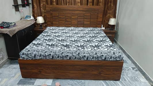 new bed sit table
