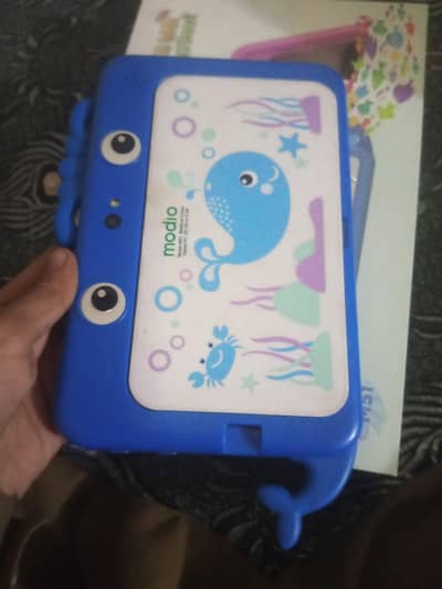 Tablet open box