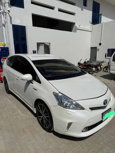 Toyota Prius Alpha 2013 urgent Sale