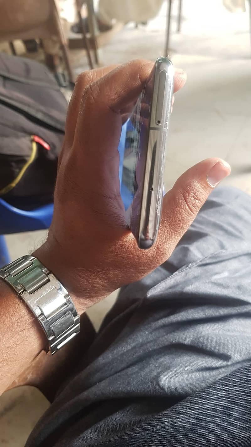 samsung S20plus 3