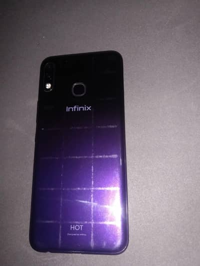 Infinix Hot 8 Lite