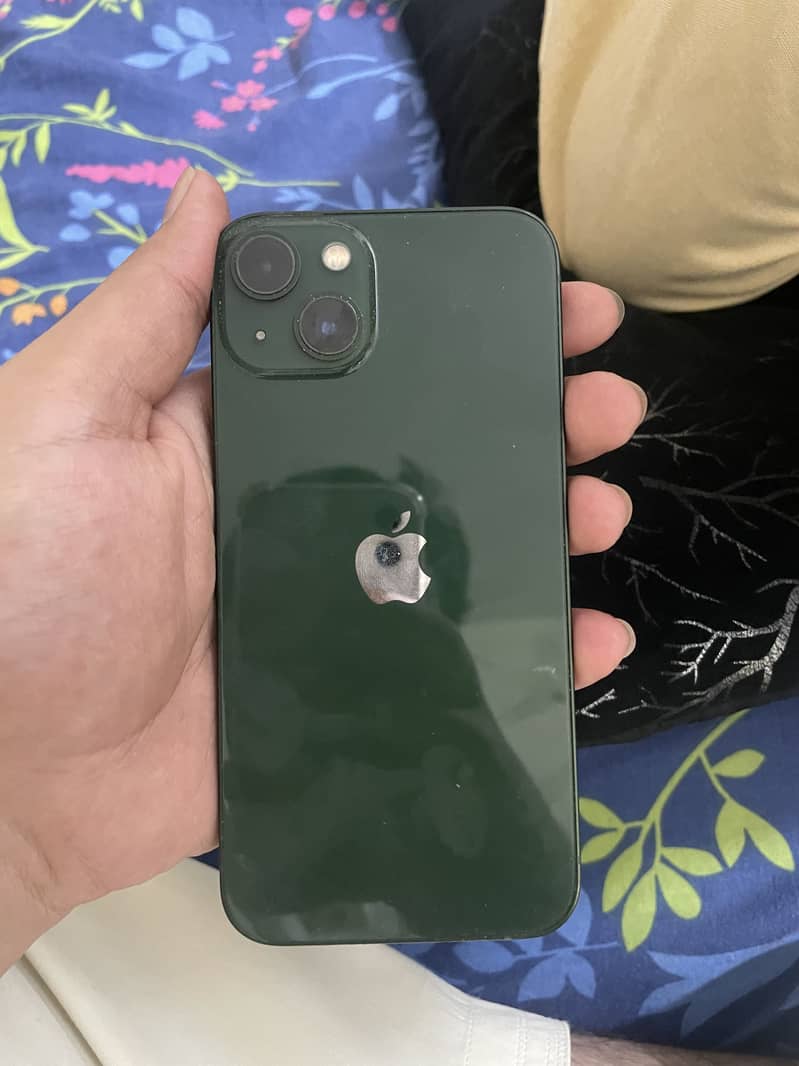 Apple iPhone 13 1