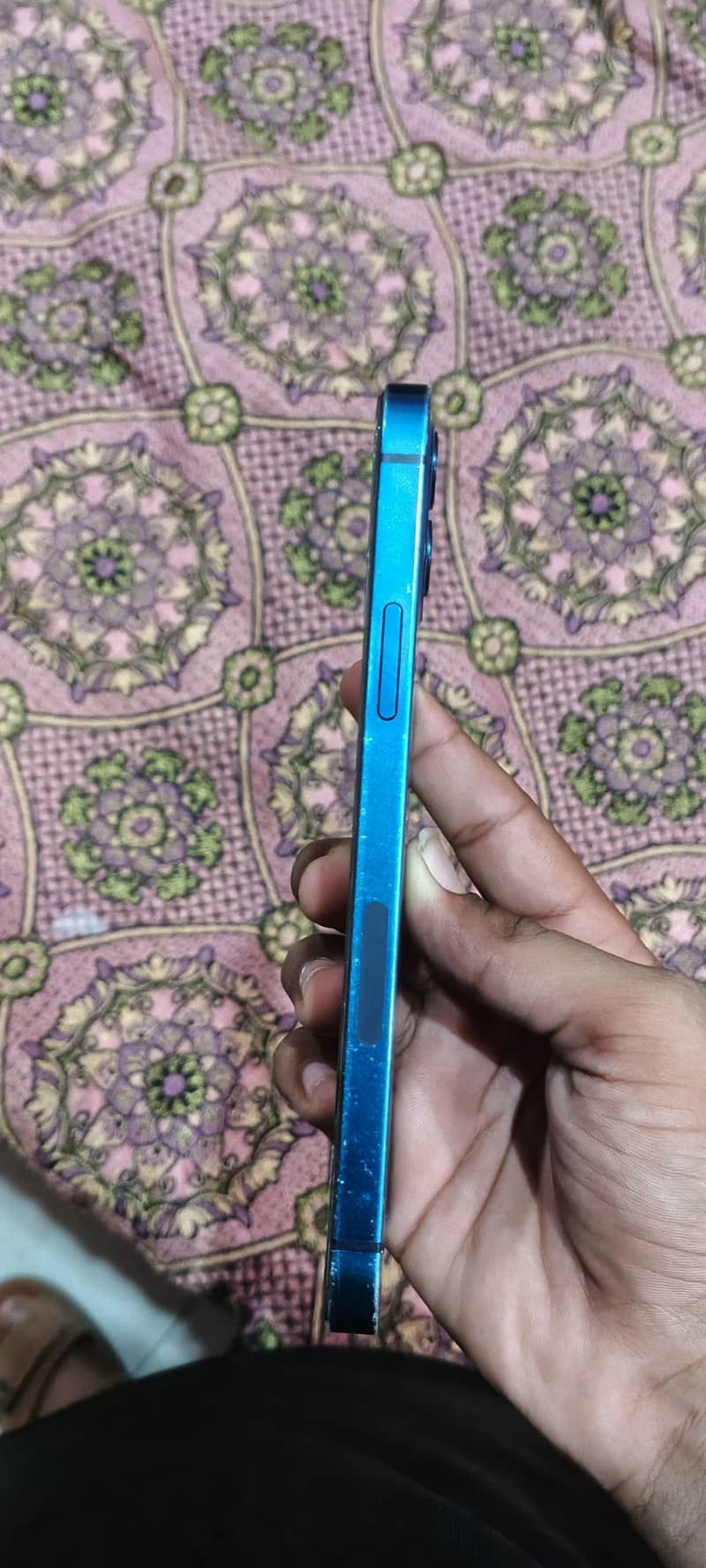 Apple iPhone 12 2