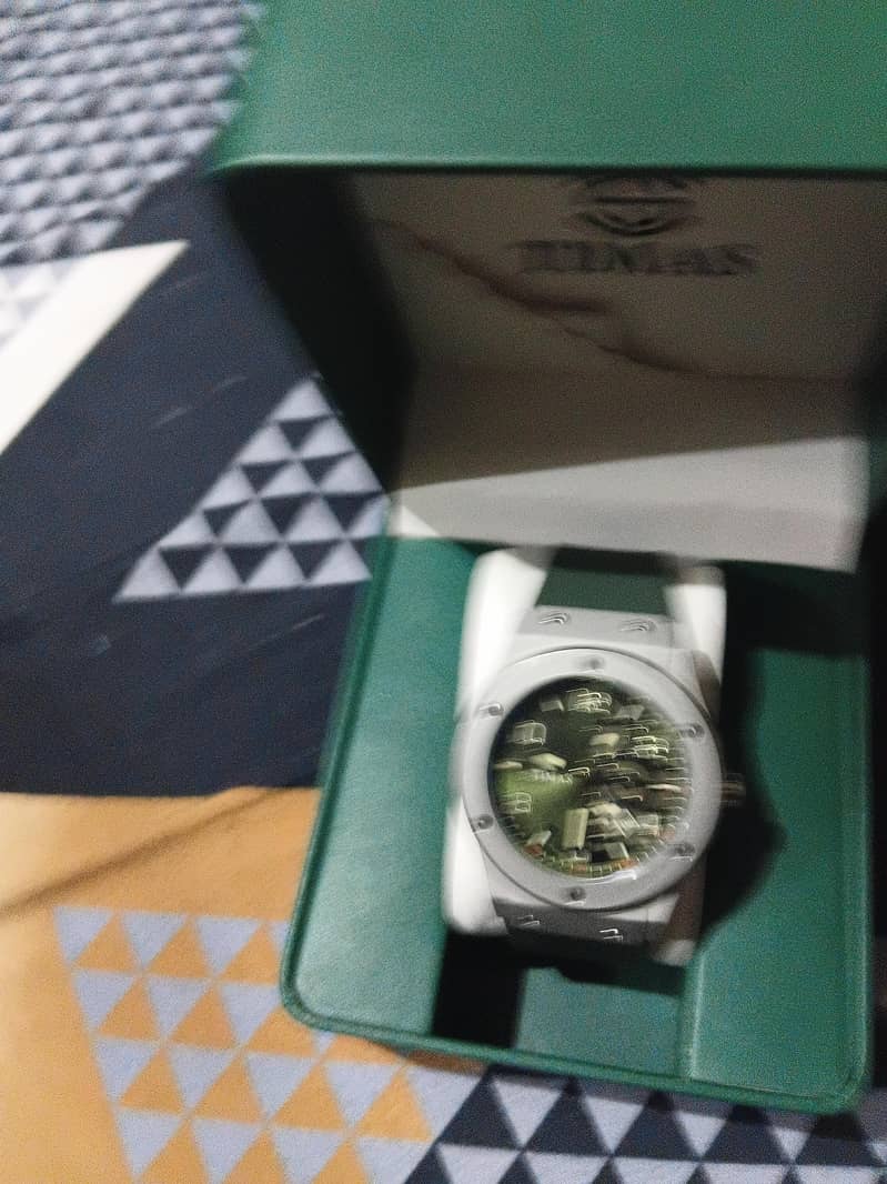 watch 0