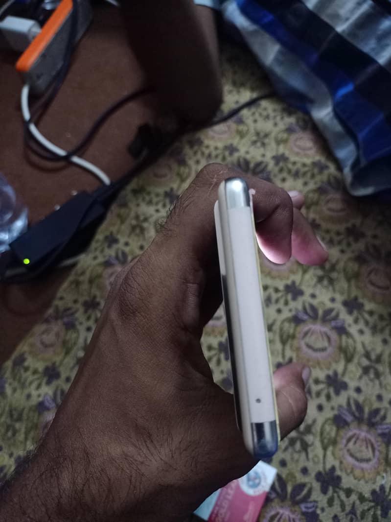 Google Pixel 6 Pro 2