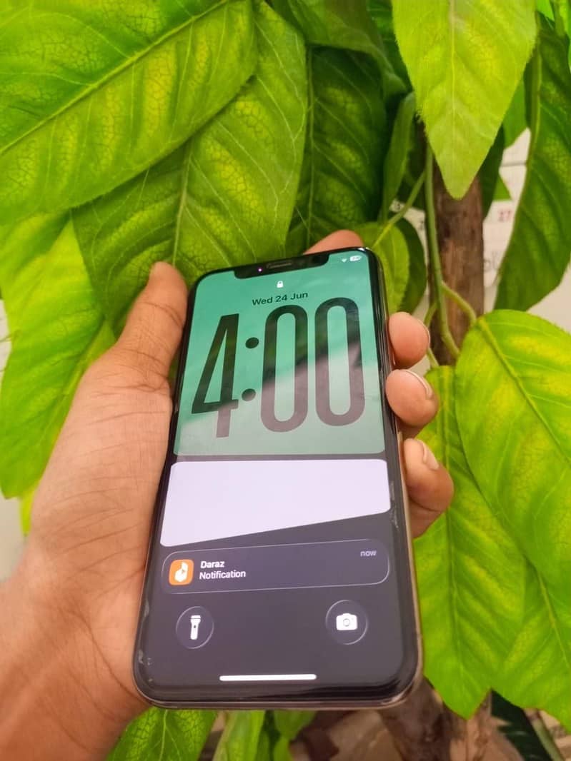 Iphone 11 Pro 4