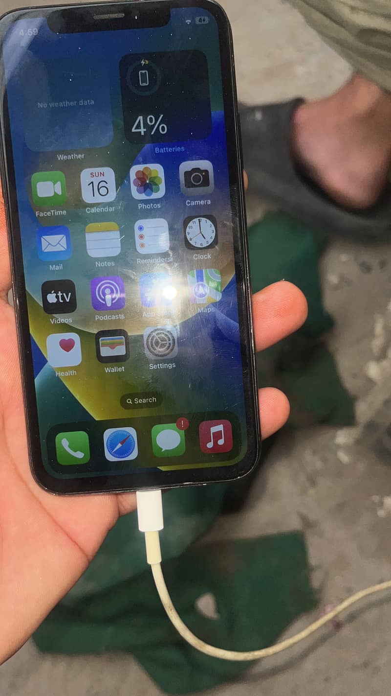 Apple iPhone X 0