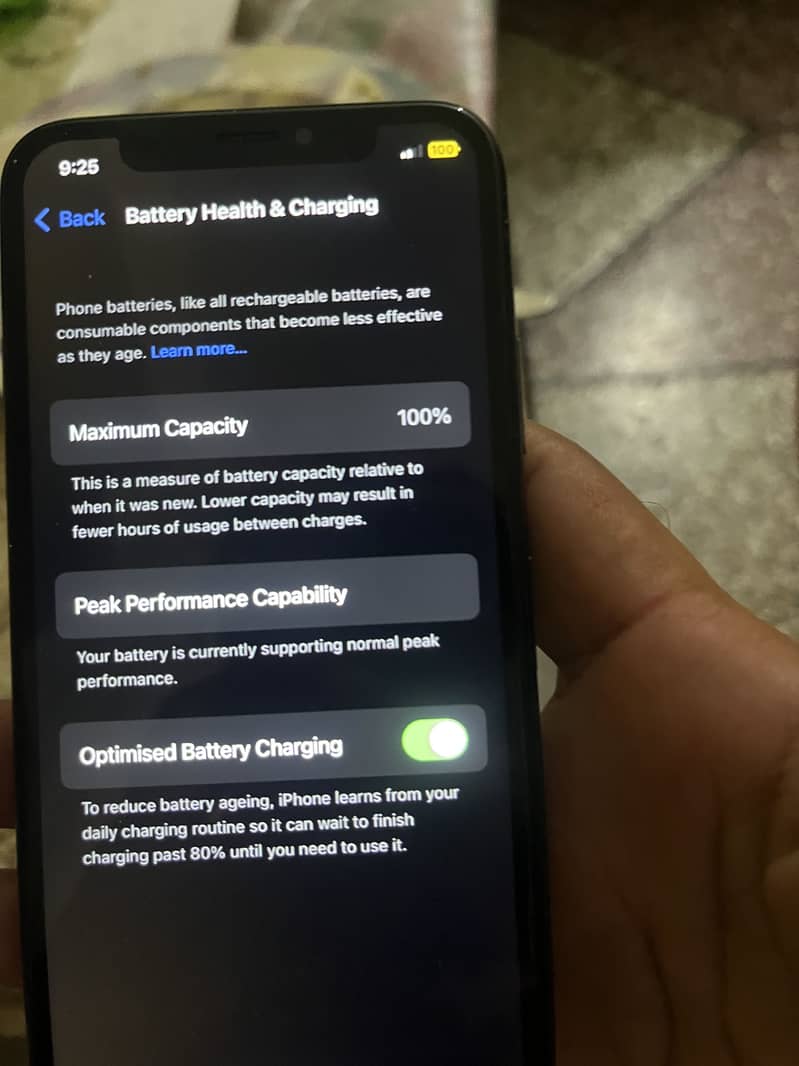 Apple iPhone X 3