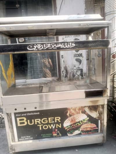 Burger & Shawarma Counter with Deep Fryer & Heavy Steel Tawa