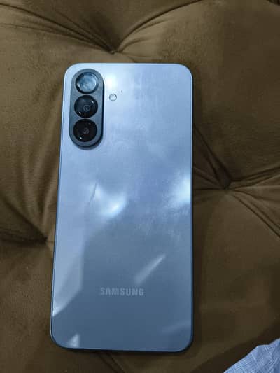 Samsung Mobile A17
