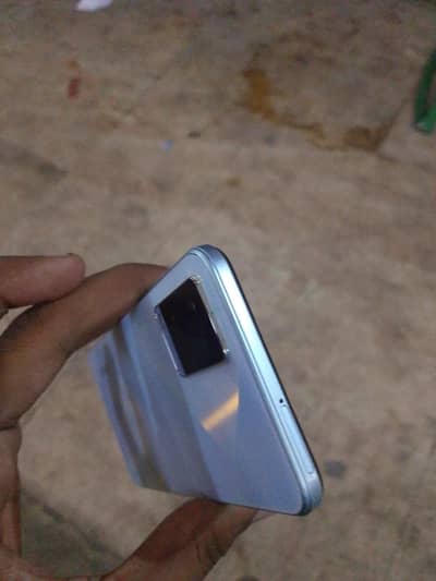 Vivo Y21