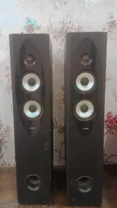 speakers