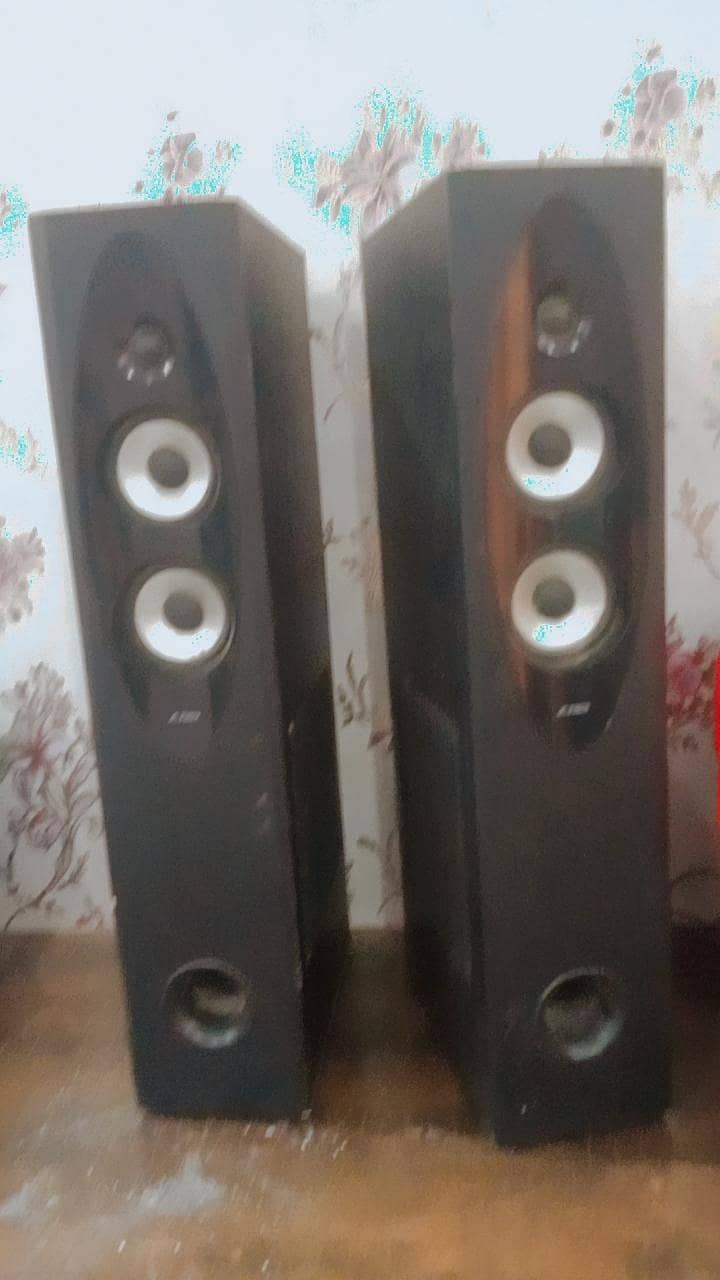speakers 1