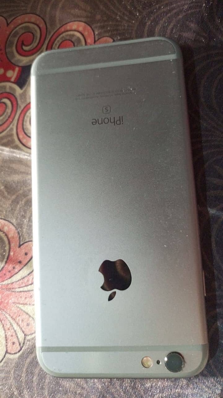 Apple iPhone 6S 1
