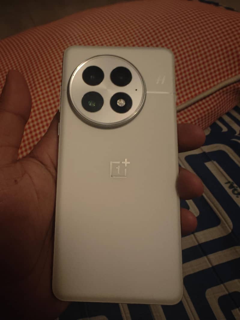 One Plus 13 1