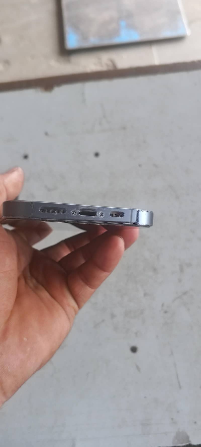 Apple iPhone 13 Pro 8