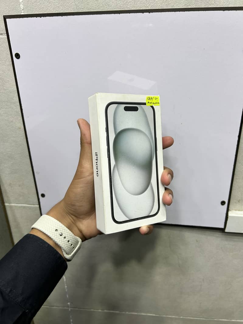 Apple iPhone 15 0