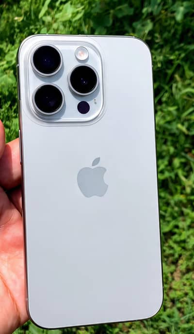 Iphone 15 pro JV Natural Titanium 10/10