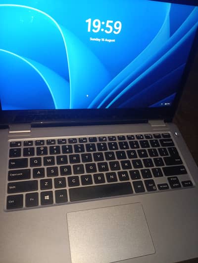 Premium Touchscreen Laptop | Convertible 2-in-1 | Mint Condition