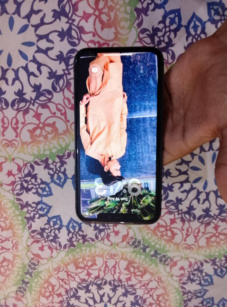 Apple iPhone 11 1