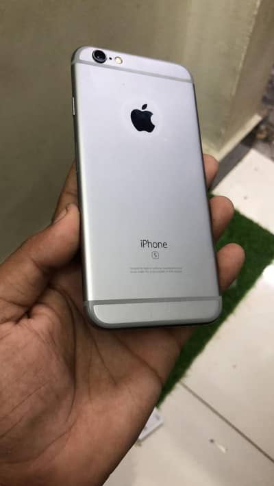 Apple iPhone 6S