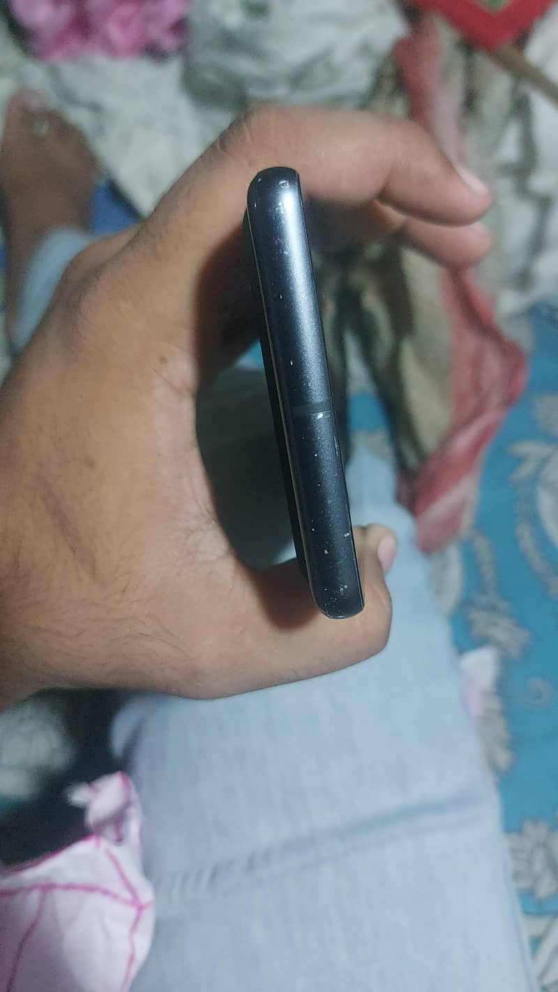 Google Pixel 7 5