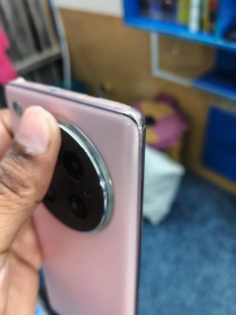Infinix Zero 40 6