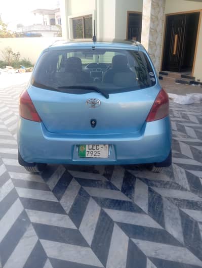 Toyota Vitz 2007