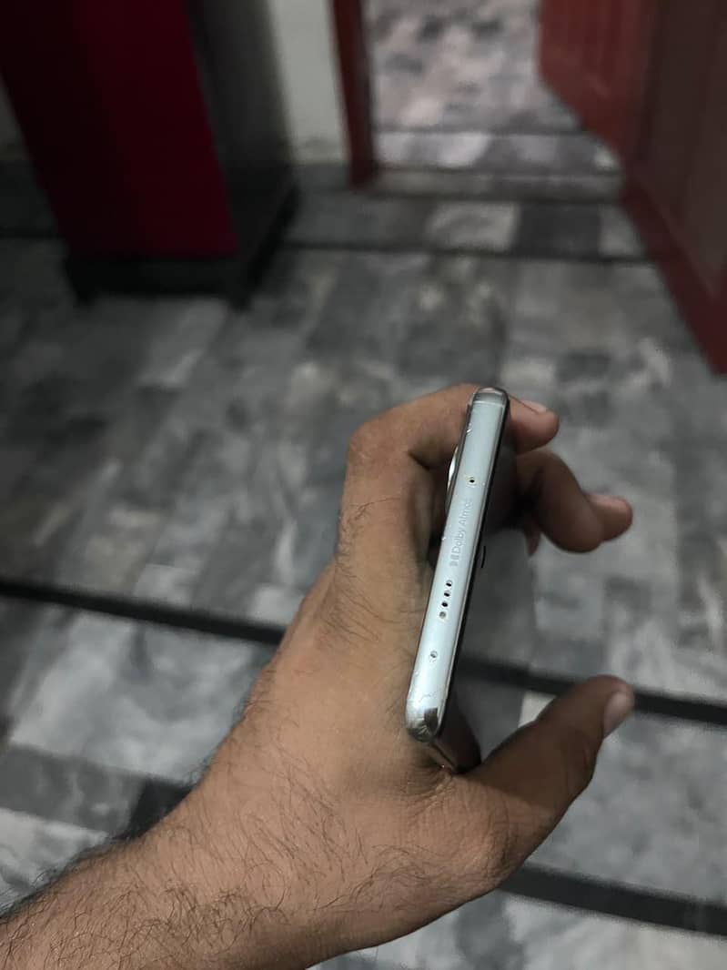 Tecno CAMON 40 Pro 7