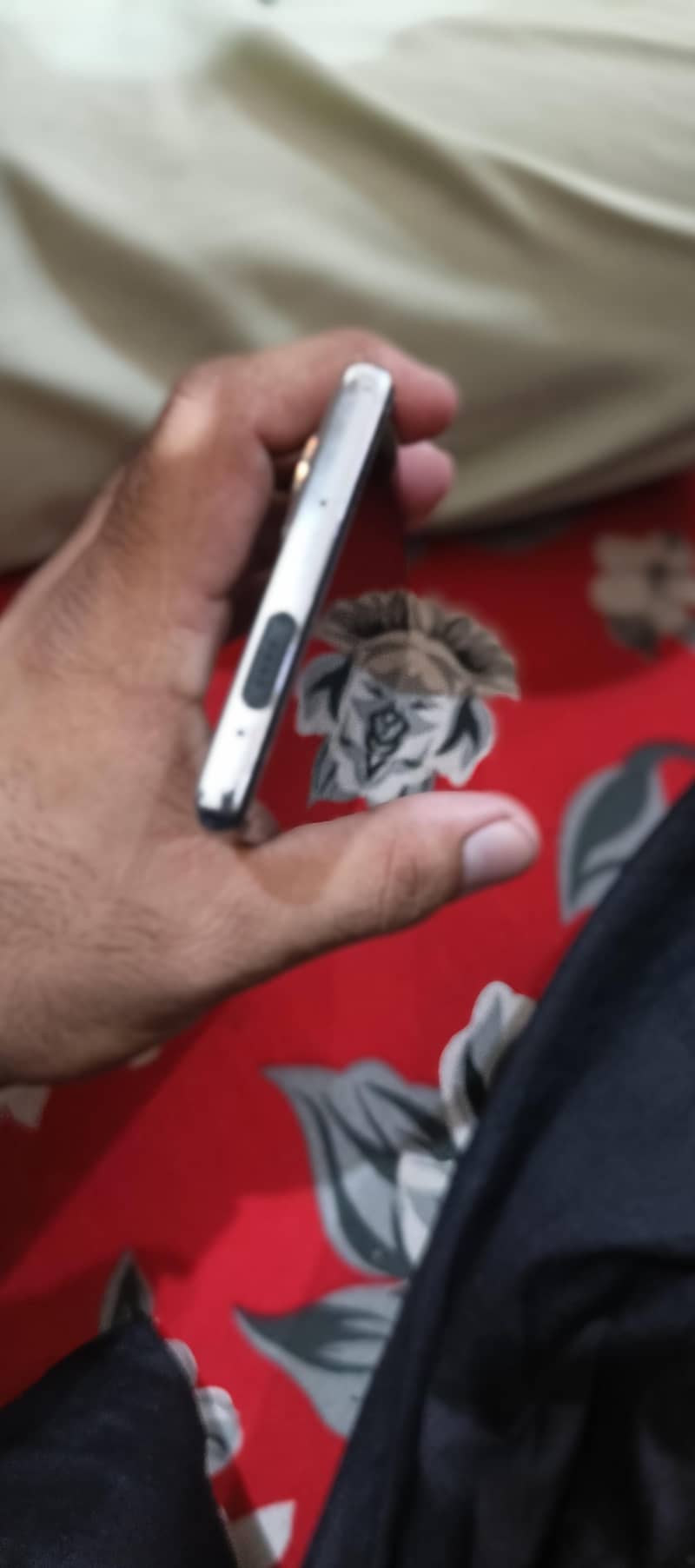 Tecno CAMON 40 Pro 1
