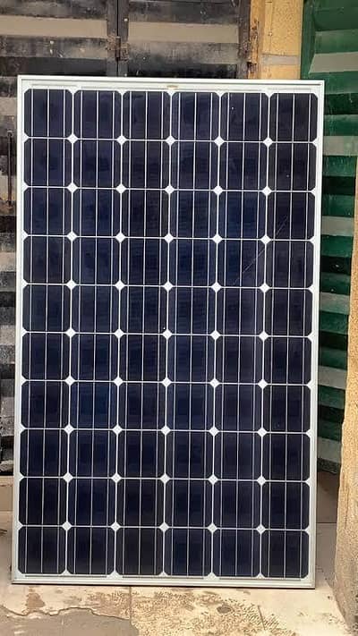 04 xing hong solar panels