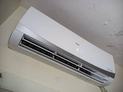 Haier AC, DC Invertor, 03141257933