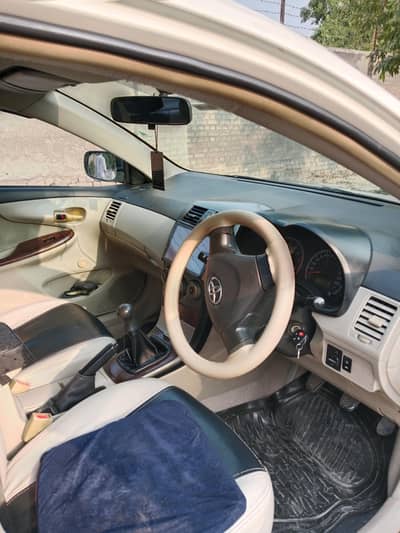 Toyota Corolla XLI 2011 RS. 26,50000