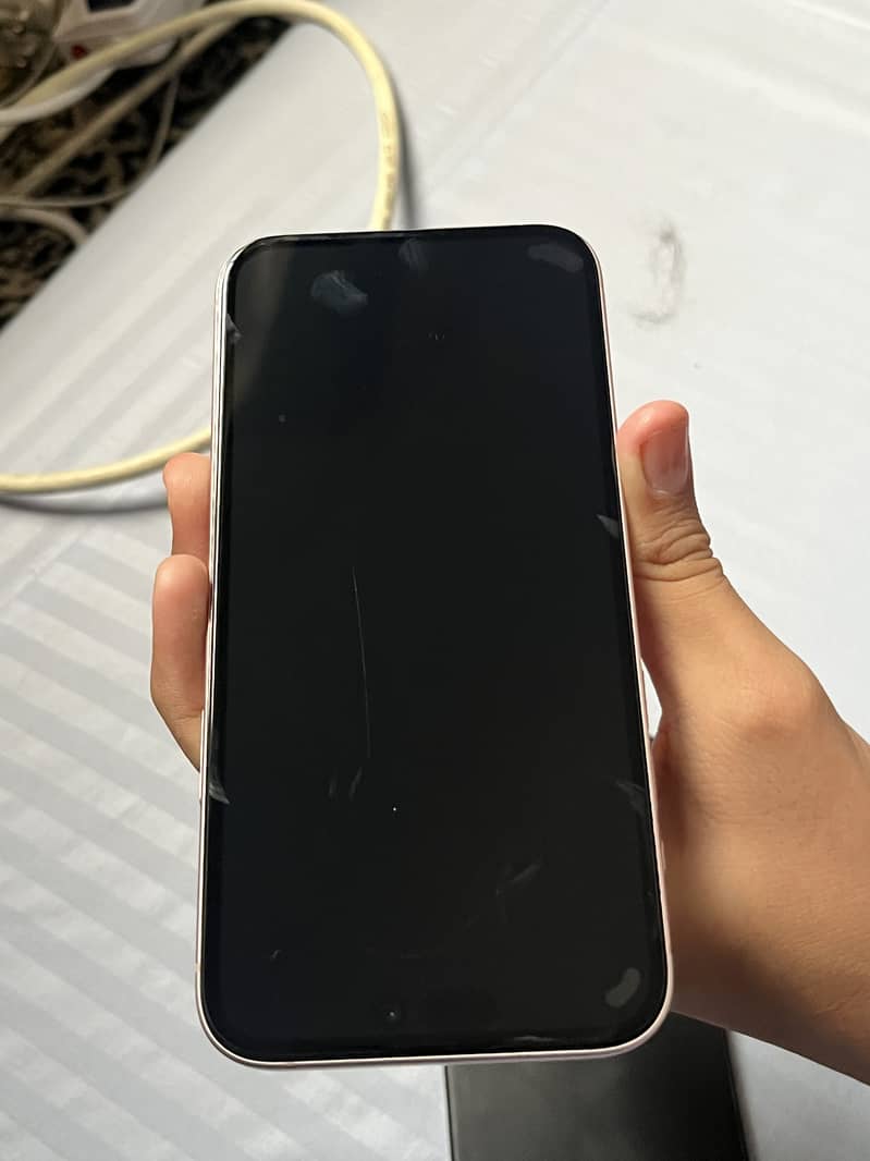 Apple iPhone 15 plus 3