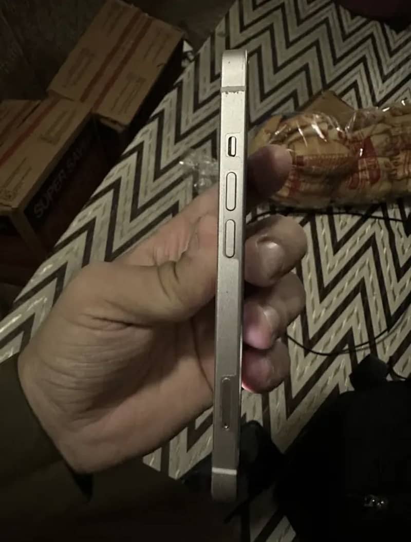 Iphone 13 PTA 1