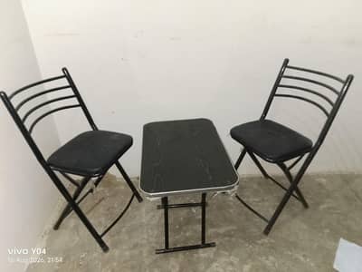 2 Chairs 1 Table