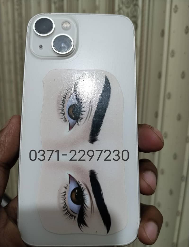 Apple iPhone 13 0