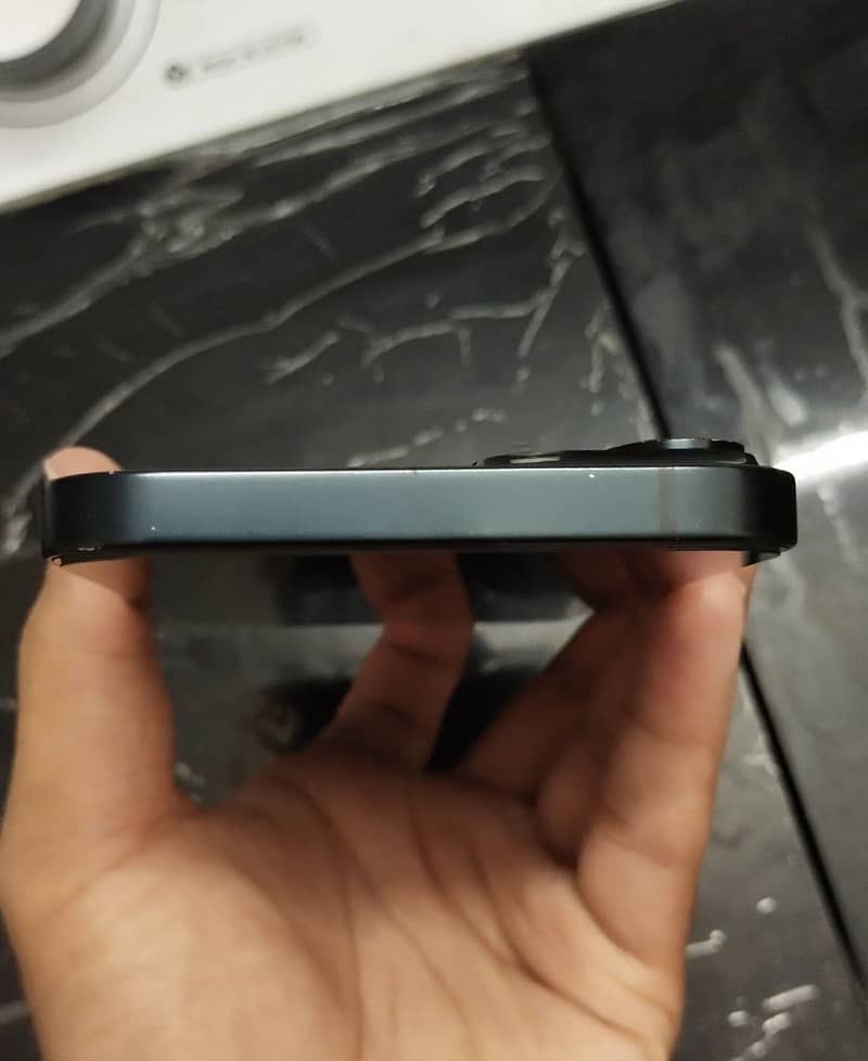 Apple iPhone 14 plus 6