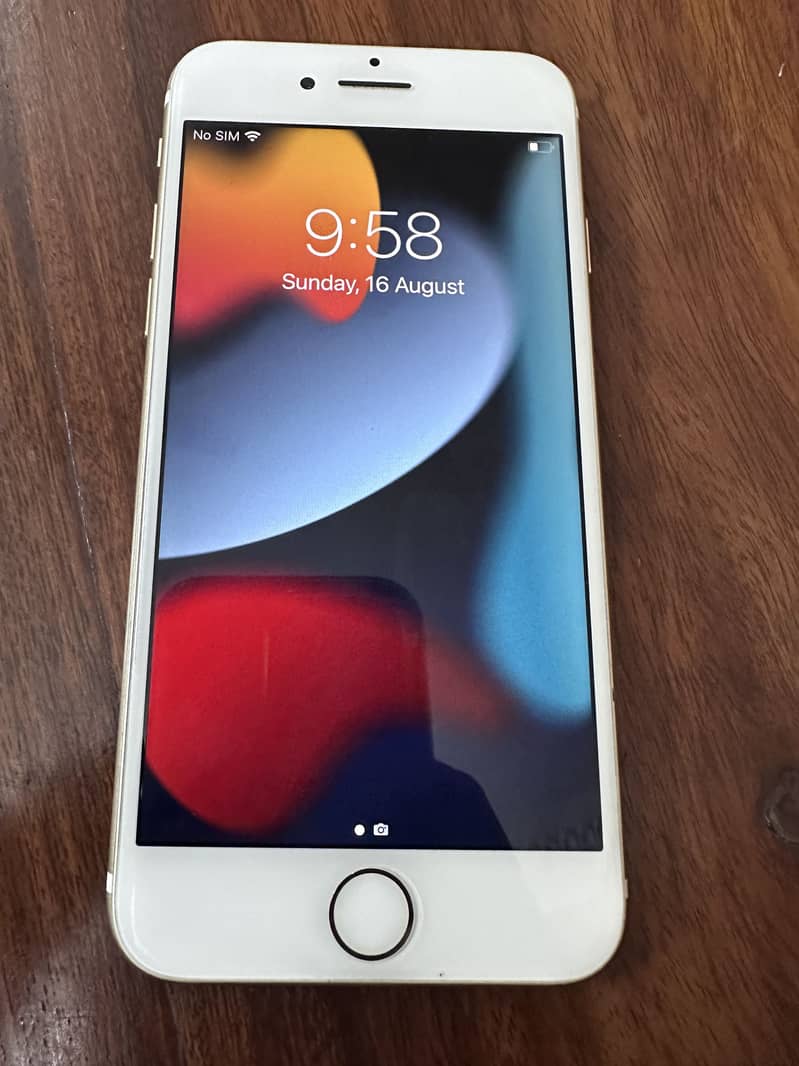 Apple iPhone 7 0