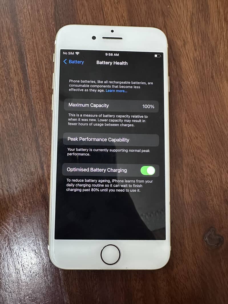 Apple iPhone 7 3
