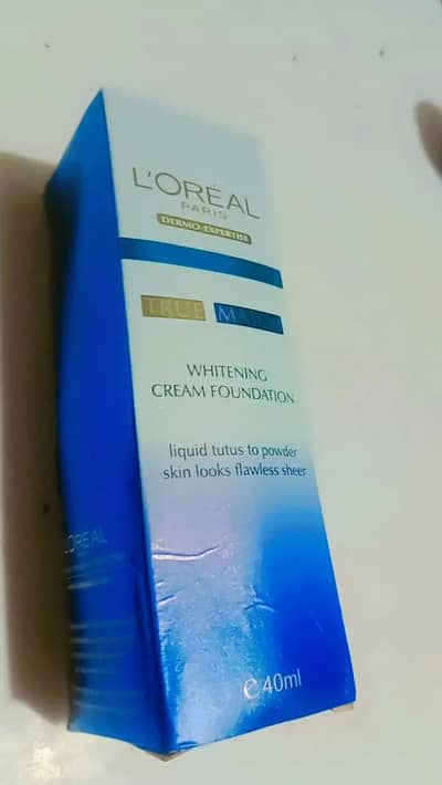 Foundations orignal loreal, darmacol etc